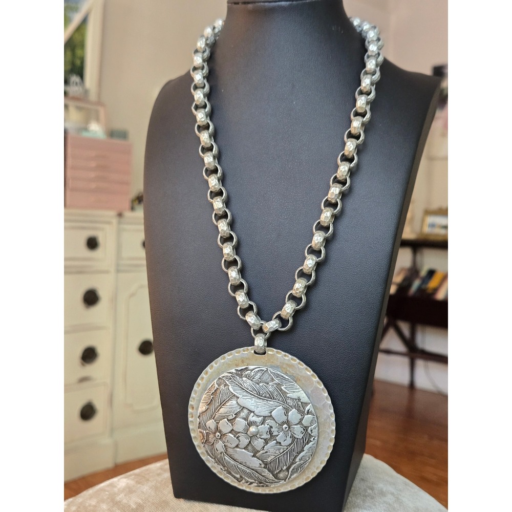 Pressed Pewter Floral Medallion Necklance Chain Silver Tone 1950s Stunning!!!!